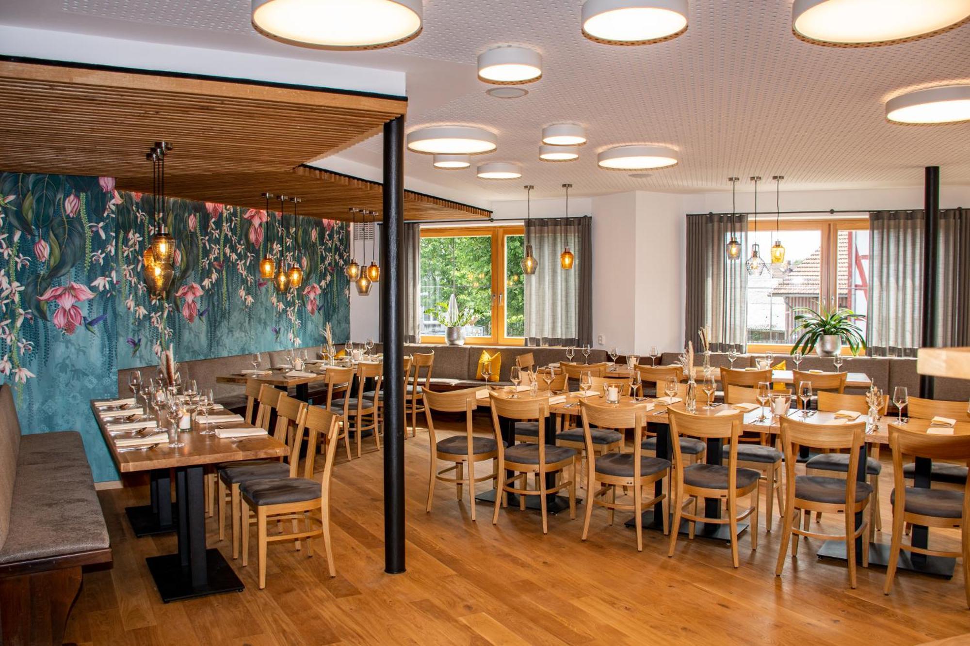 Deutsches Haus Hotel Restaurant Gastwirtschaft Biergarten Am Radweg Bermuthshain Екстериор снимка