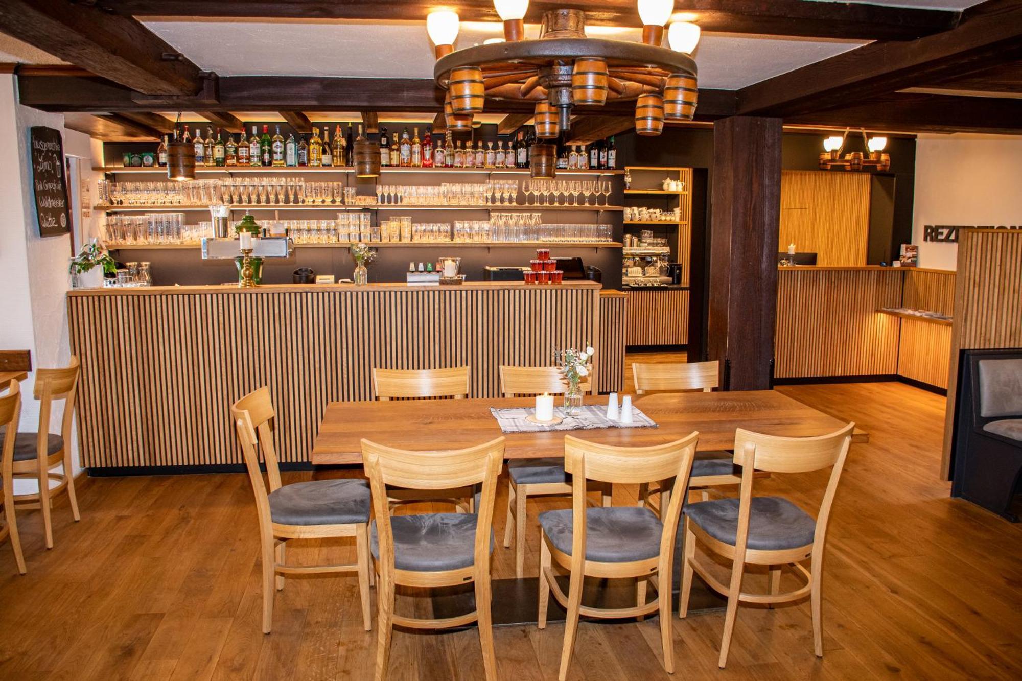 Deutsches Haus Hotel Restaurant Gastwirtschaft Biergarten Am Radweg Bermuthshain Екстериор снимка